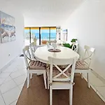 Διαμέρισμα Breathtaking Ocean & Views By Becherish