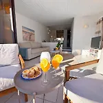 Breathtaking Ocean & Views By Becherish 公寓