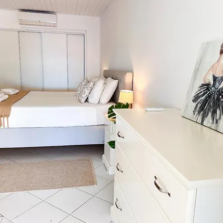 Breathtaking Ocean & Views By Becherish Apartament *